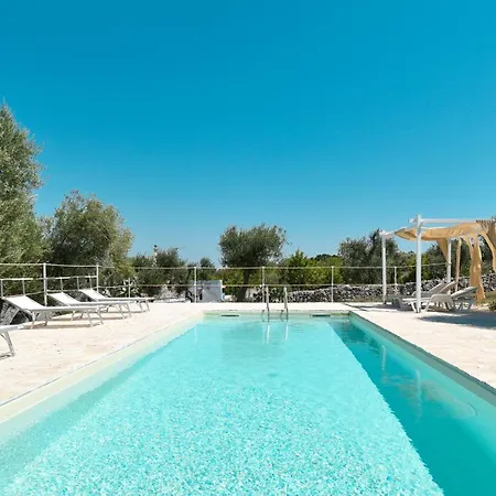 Trullo Laveneziana Villa *