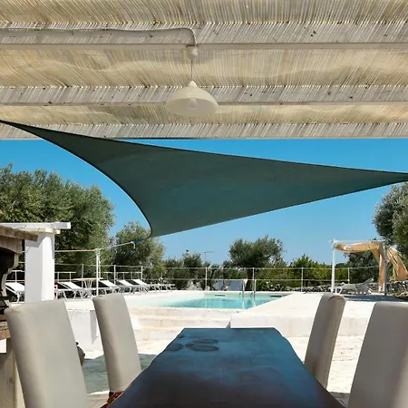 Trullo Laveneziana * Ostuni