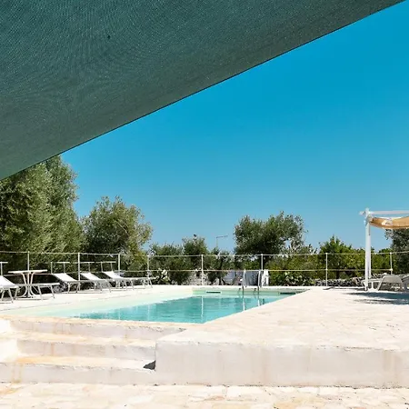 Trullo Laveneziana * Ostuni